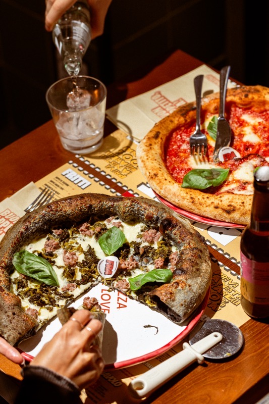 5 DOUGHS, ONE PIZZA: WHICH TO CHOOSE AT FRADIAVOLO